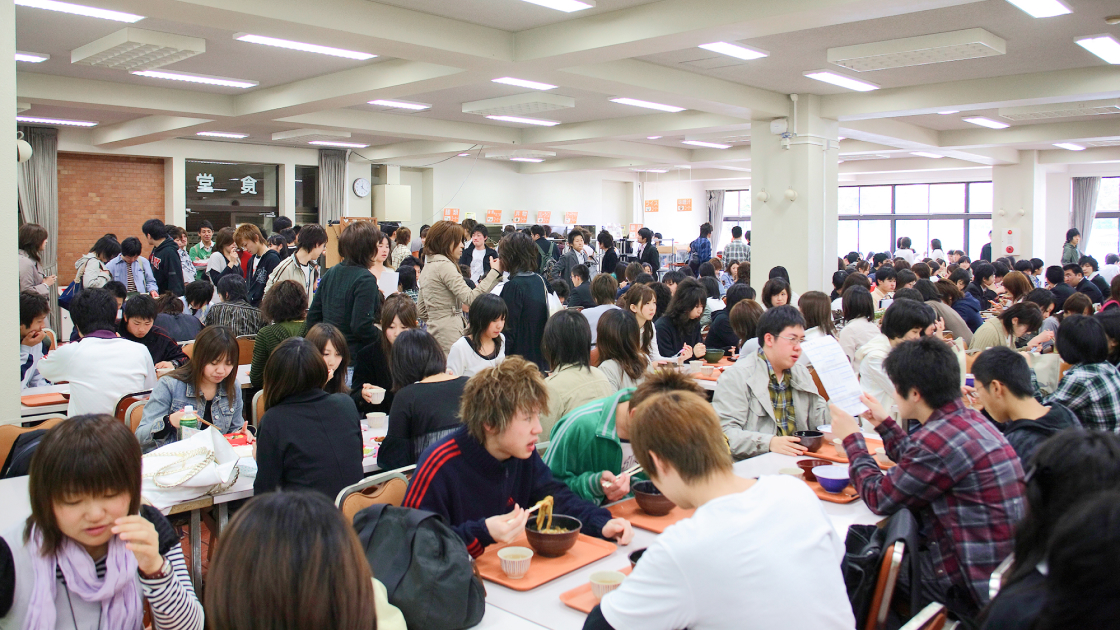 学生食堂･売店･コンビニエンスストアの様子2