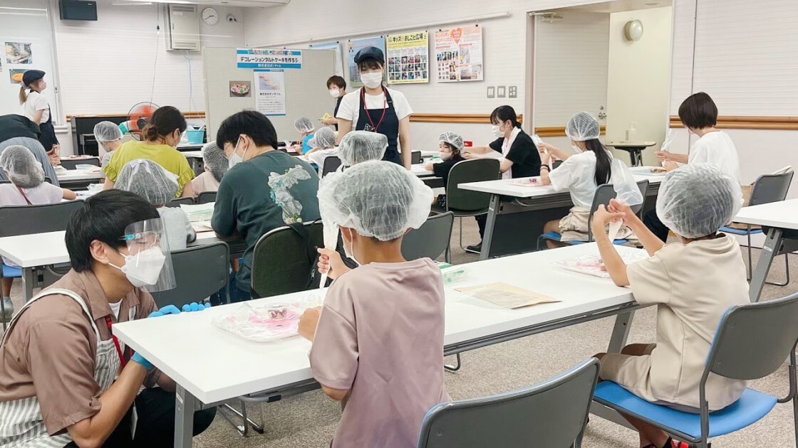 みえこどもの城 キッズ☆おしごと広場 活動の様子1